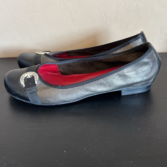 Brighton Ballet Leather Black + Pewter Slides Womens Slip On Comfort Shoes 8 1/2 - Picture 5 of 9